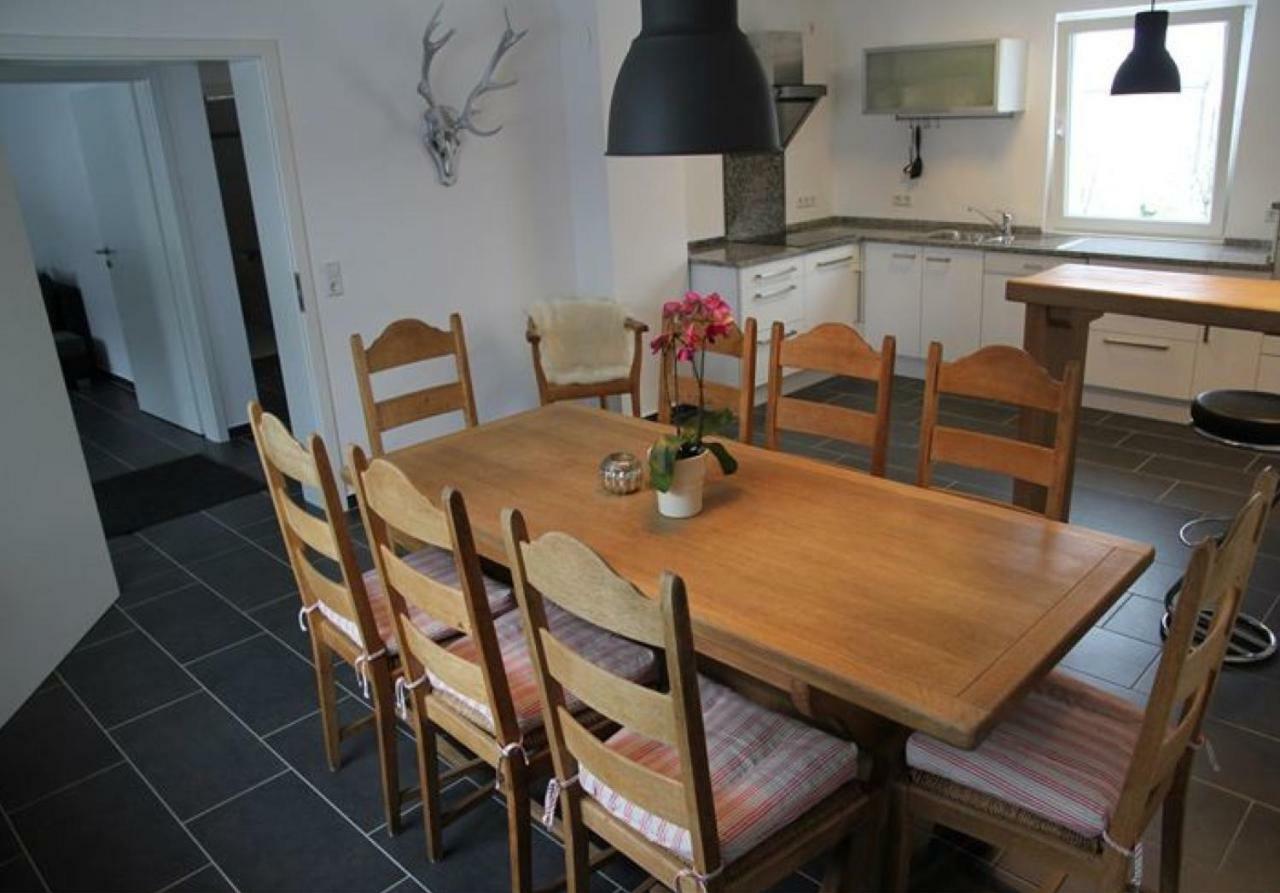 Ferienhaus Am Kreuzberg - Nuerburgring 우멘 외부 사진